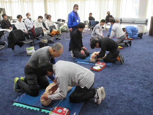 �ߘa�V�N�x���S�q�����i���C����J�Â��܂���