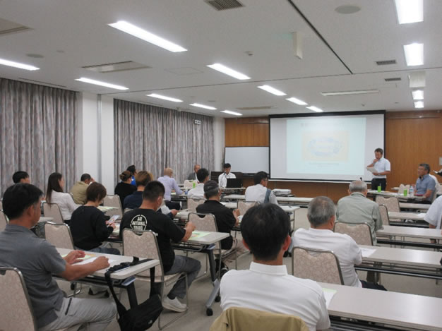 和歌山、海南・有田支部研修会 20社27名が参加